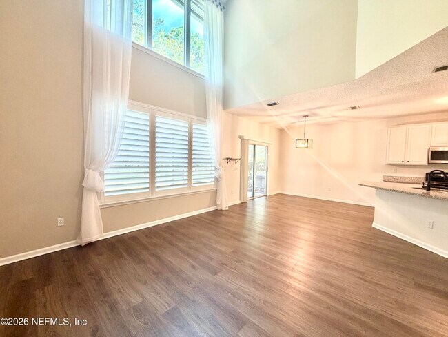 Building Photo - 1720 Cross Pines Dr
