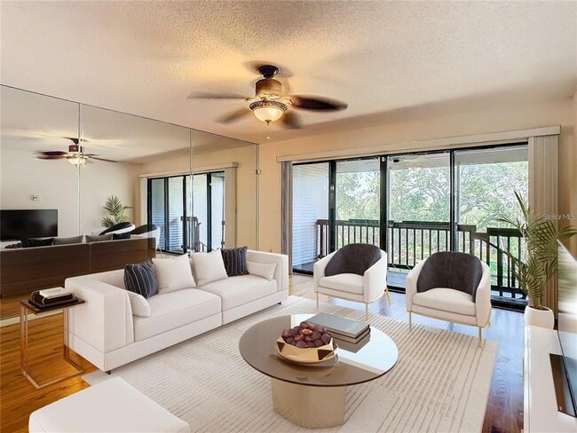 Building Photo - 9558 Tara Cay Ct