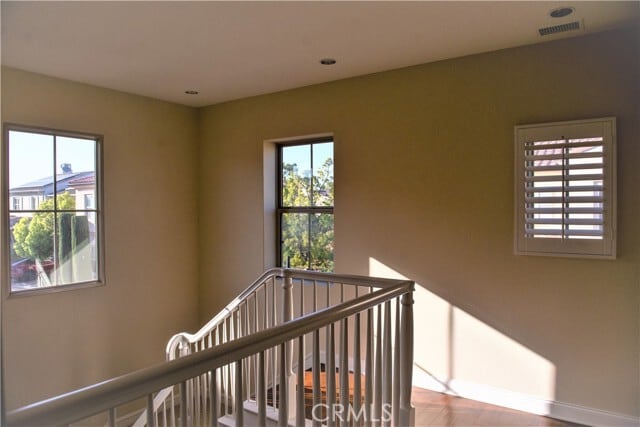 Building Photo - 56 Twin Gables