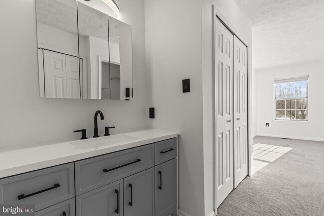 Building Photo - 6953 Cony Ct