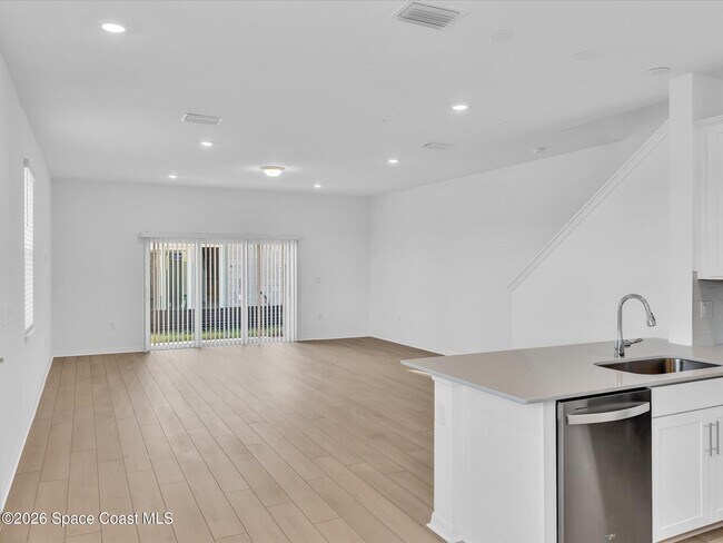 Building Photo - 4307 Jetty Ln