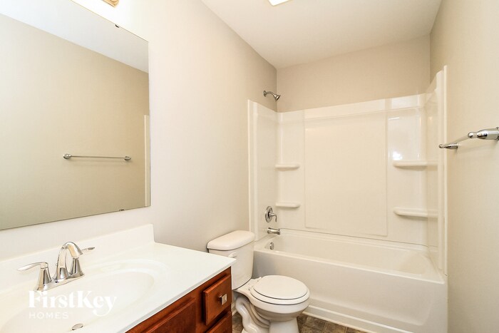 Building Photo - 455 Shady Grove Ct
