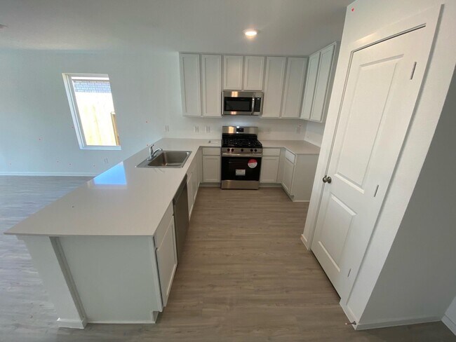 Building Photo - 11762 Brinkburn Ct