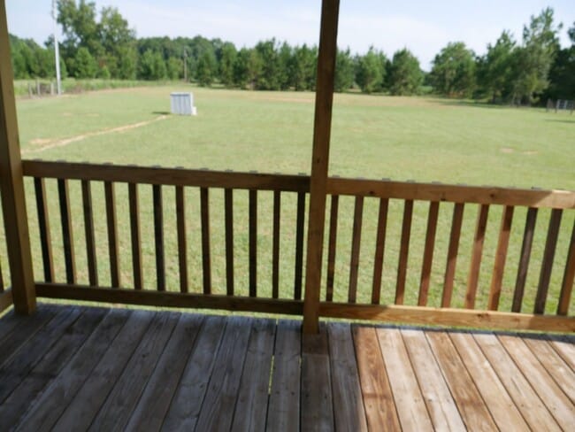 Building Photo - Adorable mobile home in Quitman