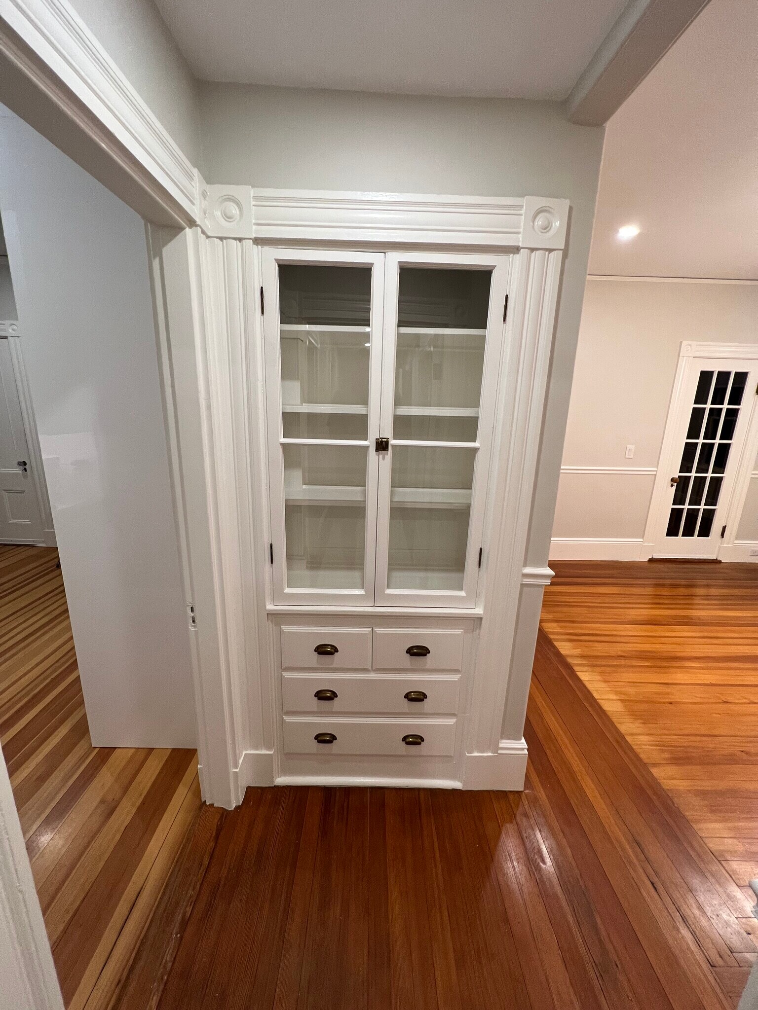 China cabinet storage - 9 Waldeck St