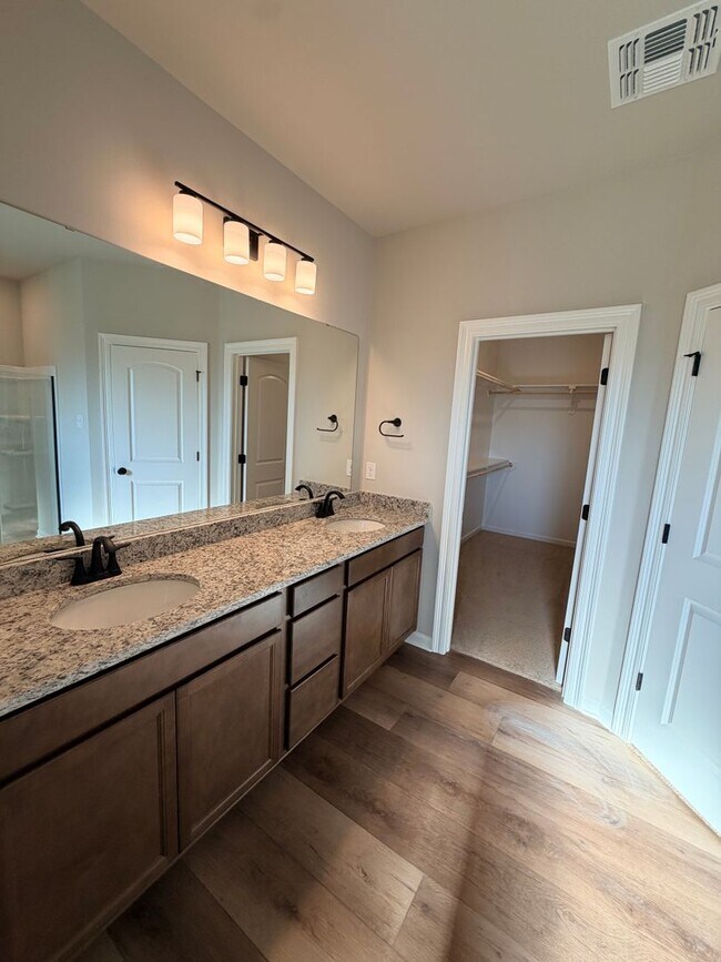 Building Photo - 300 Babineaux Ln