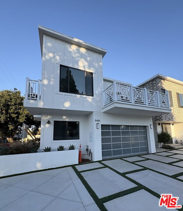 Building Photo - 8486 Camelia