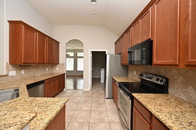 Building Photo - 7006 Kendall Lake Ct
