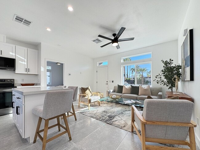 Building Photo - 2197 Jacques Dr