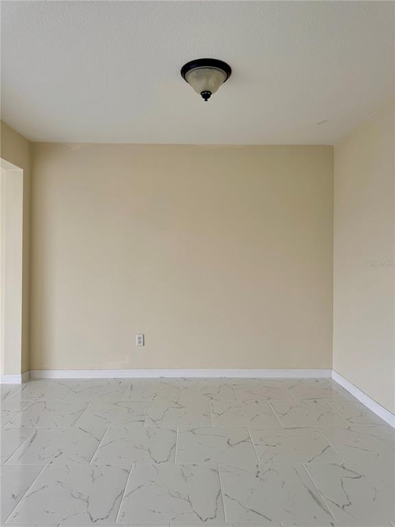 Building Photo - 425 Caribbean Dr
