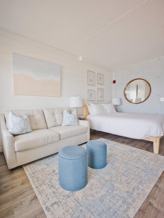 Building Photo - 703 Ocean Blvd