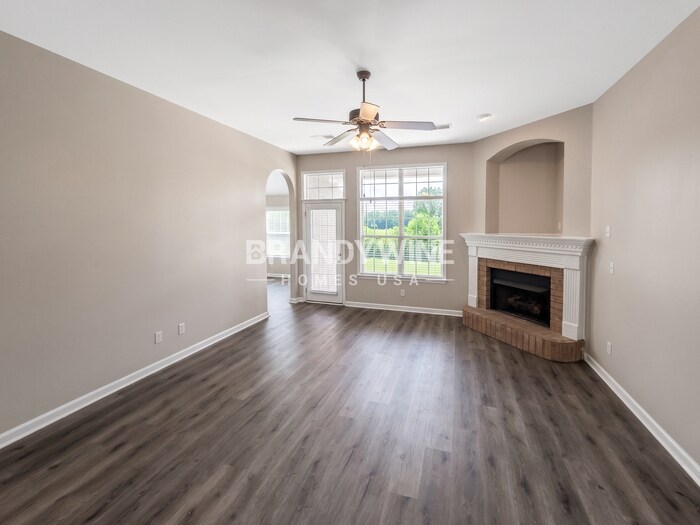 Building Photo - 1581 Farkleberry Dr