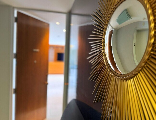 Building Photo - Designer Luxury. Iconic Views. Extraordinary Living.