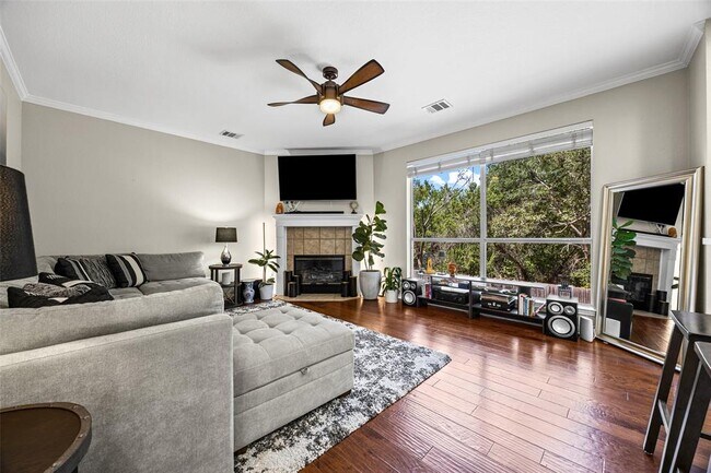 Building Photo - 13019 Scofield Farms Dr