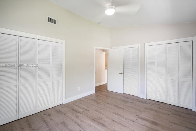 Building Photo - 11511 SW 81st Rd