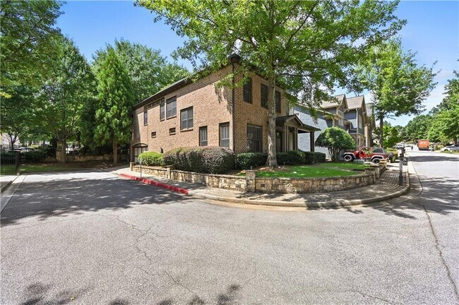 Building Photo - 4522 Gateway Ct