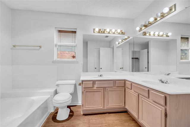 Building Photo - 8464 Ruthette Dr