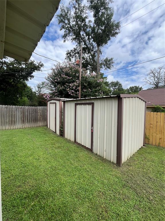 Building Photo - 103 Brittany Ln