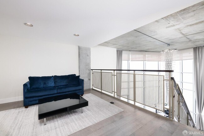 Building Photo - 200 Brannan St