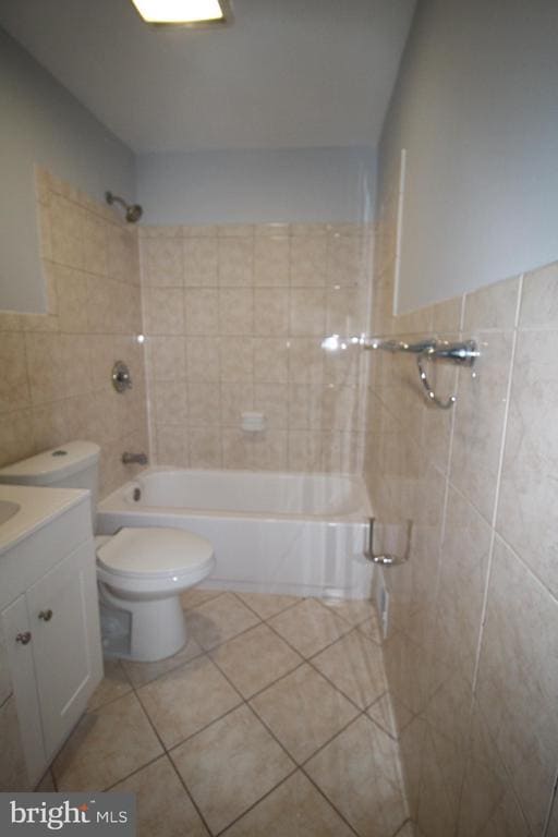 Building Photo - 2915 Pheasant Ln