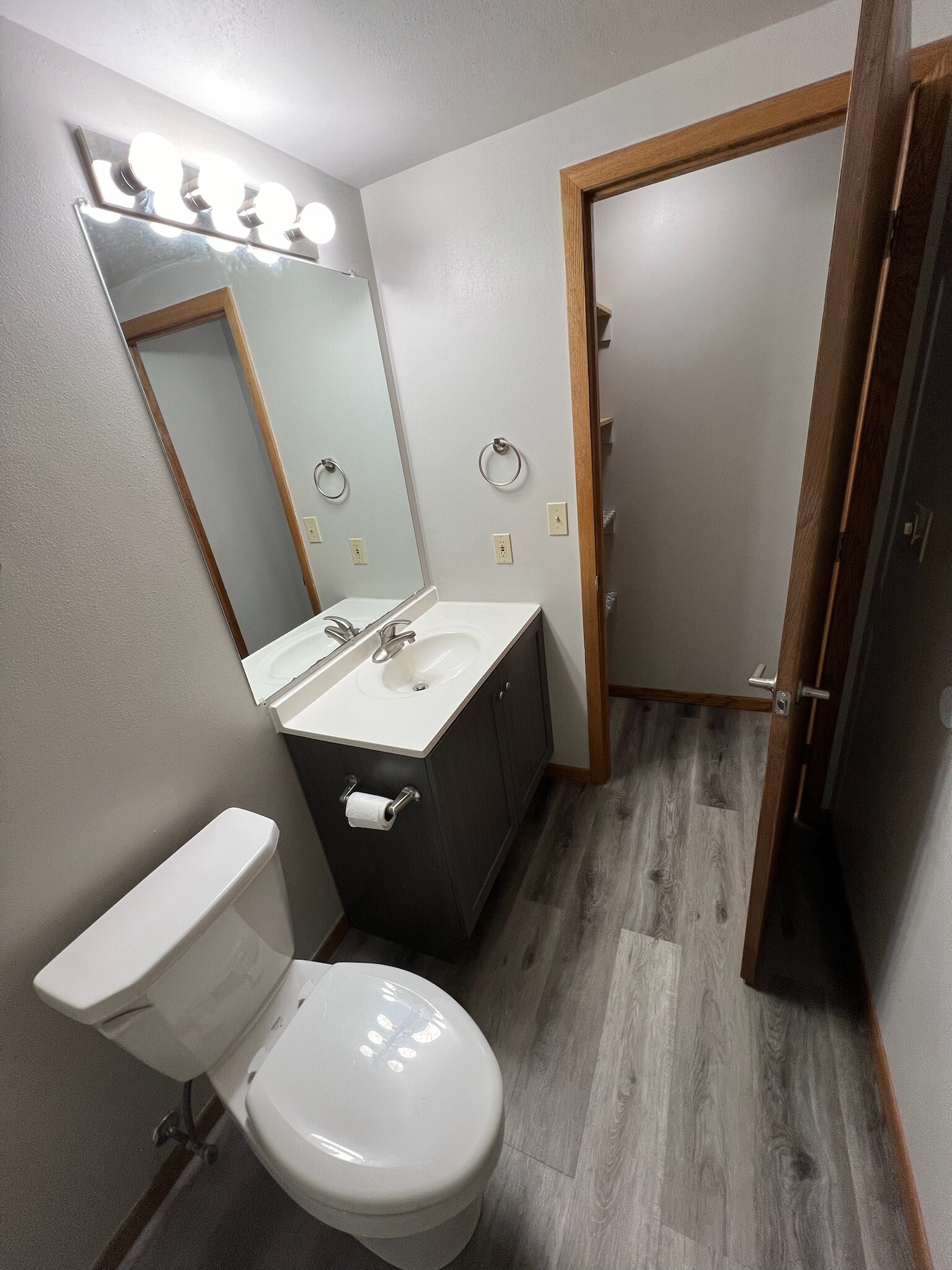 Building Photo - 113 Edwards St