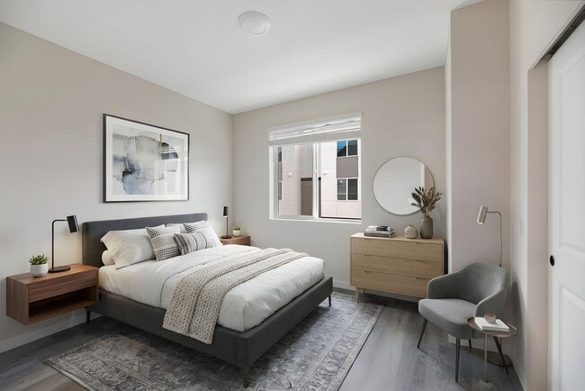 Building Photo - Brand New 4 Bedroom Luxury Townhome!