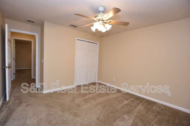 Building Photo - 7109 Evergreen Loop