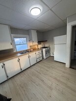 Building Photo - 134 Pearl St