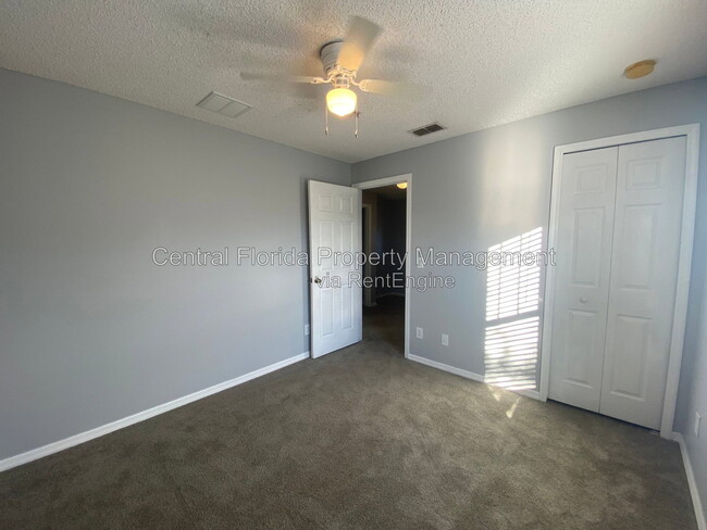 Building Photo - 2076 Cypress Bay Blvd