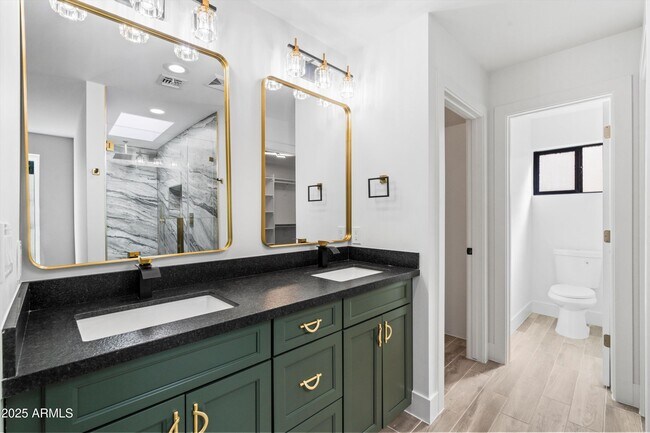 Building Photo - 7225 E Harmont Dr