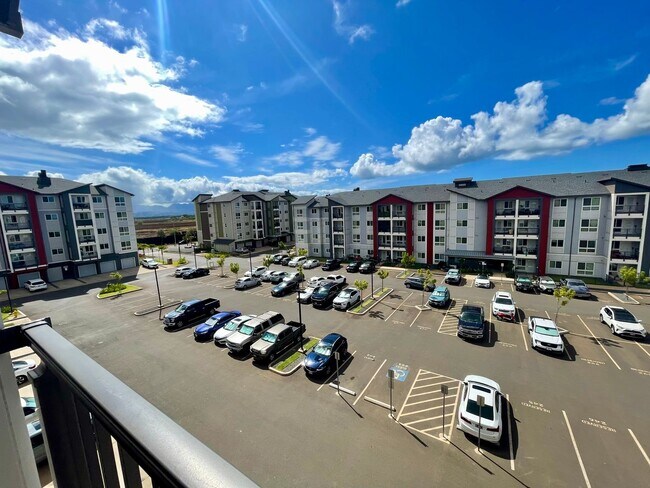 Building Photo - AVAILABLE MID-JUNE! BRAND NEW 1-Bedroom in...