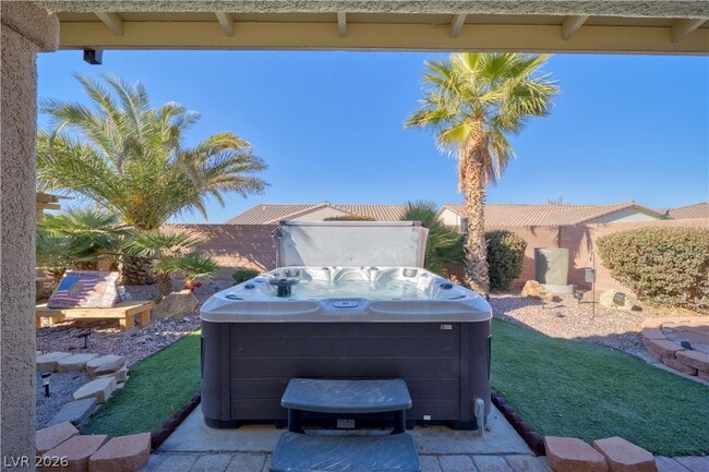 Building Photo - 5720 Al Fresco Ave