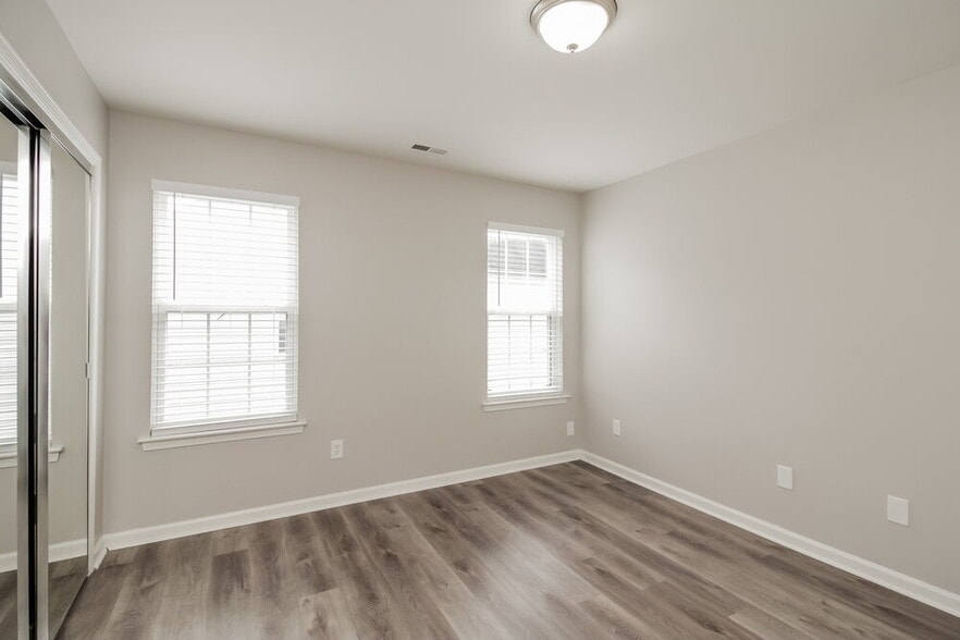 Building Photo - 9818 Steele Meadow Rd