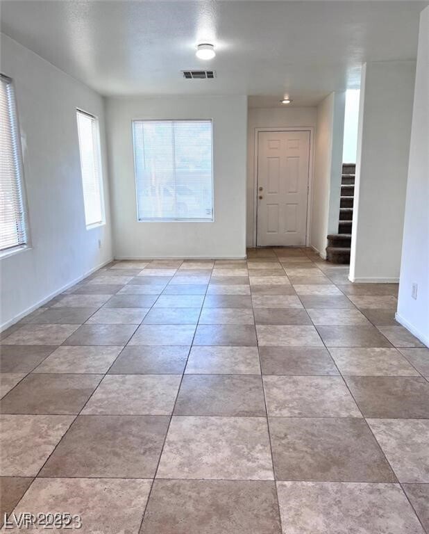 Building Photo - 6062 St Petersburg Dr