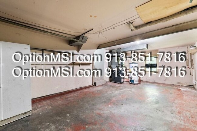 Building Photo - Affordable JOCO duplex~
