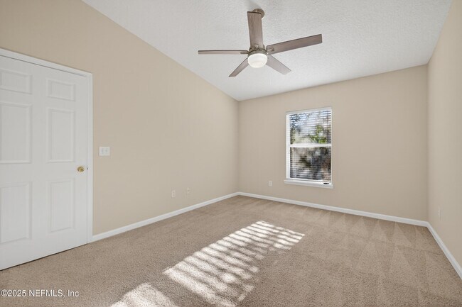 Building Photo - 7028 Deer Lodge Cir