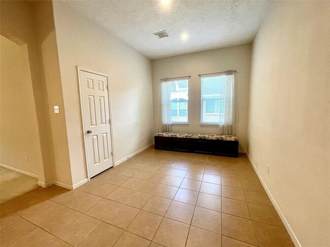 Building Photo - 14110 Pawnee Bend Dr