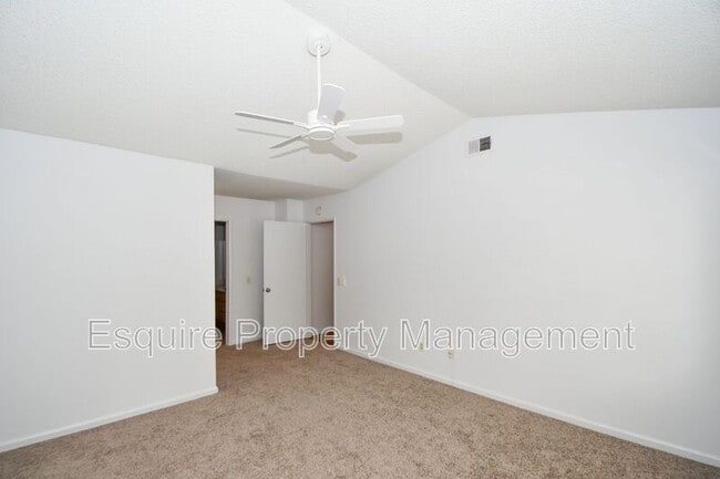 Building Photo - 1115 Mission Verde Dr