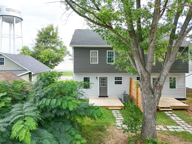 Building Photo - 116 Concord Pl