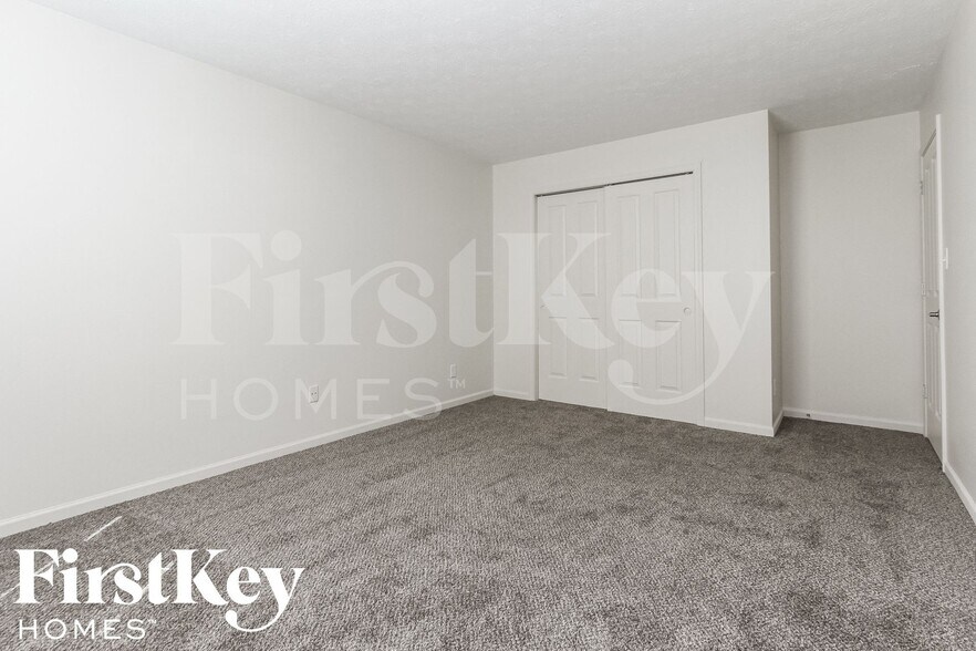 Building Photo - 1573 Winding Creek Trail