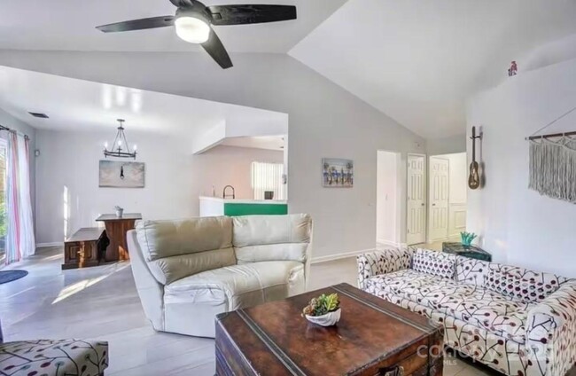 Building Photo - 2514 Caprock Ct