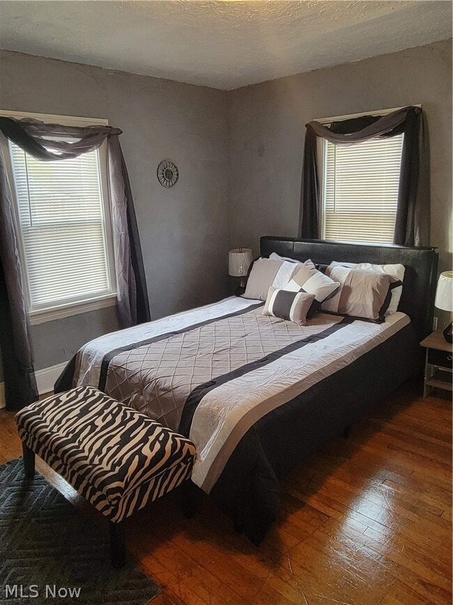 Building Photo - 4083 E 143rd St