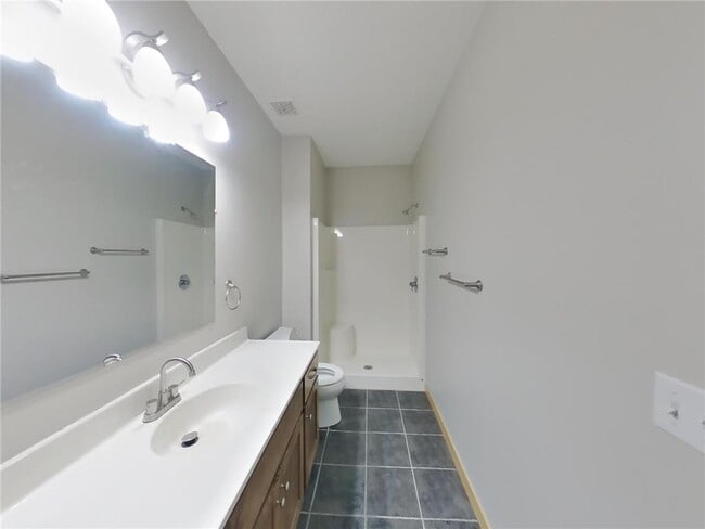 Building Photo - 633 Savanna Trail