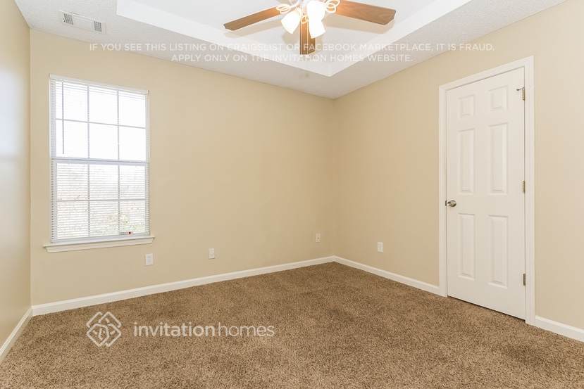 Building Photo - 312 Falls Ct