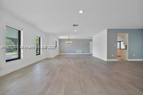 Building Photo - $11,000  1245 NE 85 St