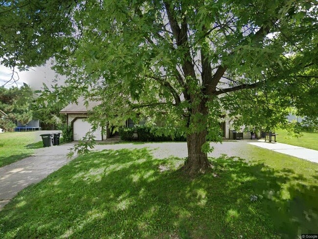 Building Photo - 1015 Courtland Ave