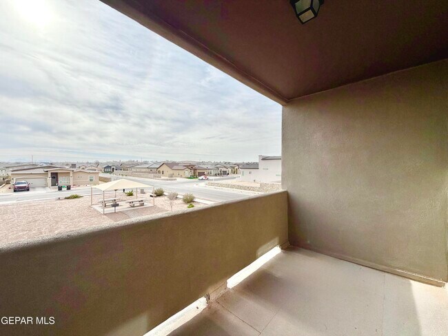 Building Photo - 122 Esther Trl