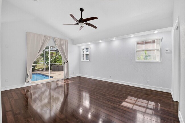 Building Photo - 7558 Ironbridge Cir