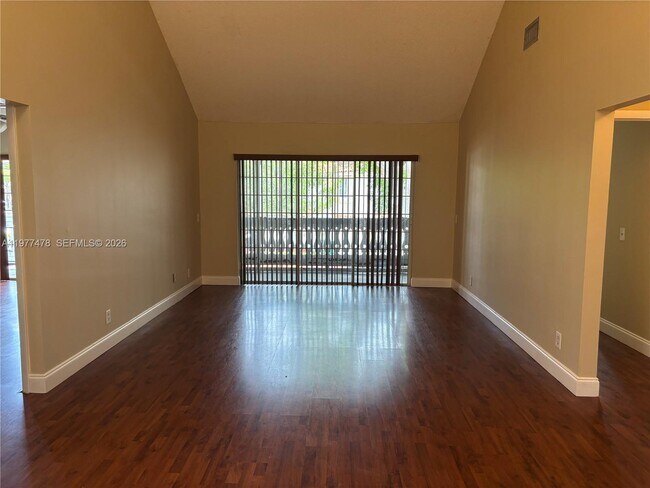 Building Photo - 10421 Mahogany Key Cir