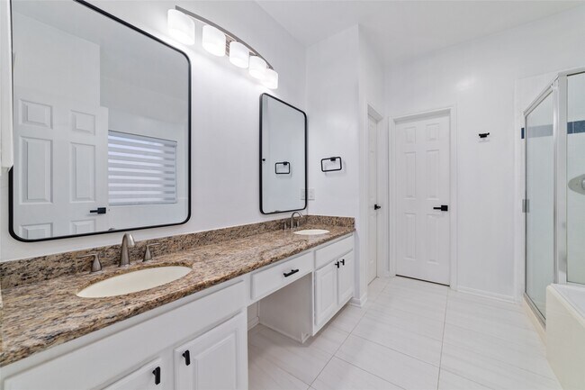 Building Photo - 20415 Longspring Dr